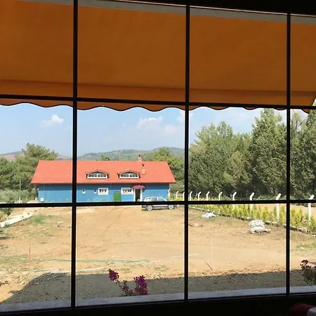 Baska Bir Yer Butik Hotel *